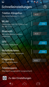 Motorola Razr i Startscreen Reiter - (Bild: N-Droid) Motorola Razr i Startscreen Reiter
