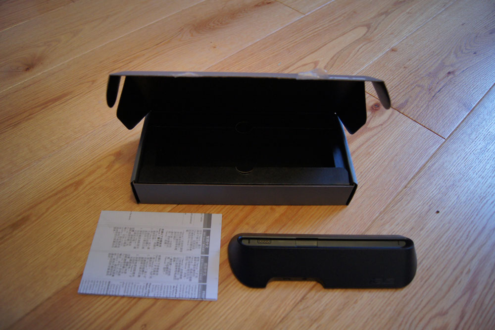 Nexus 7: Dock (Bild: n-droid.de) Nexus 7: Dock (Bild: n-droid.de)