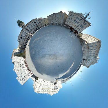 Tiny Planet (Cristian Lorenzutti) Tiny Planet (Cristian Lorenzutti)