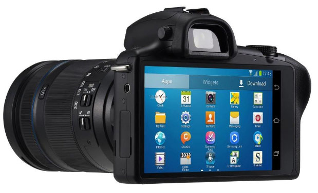 Samsung Galaxy NX (Bild: engadget) Samsung Galaxy NX (Bild: engadget)