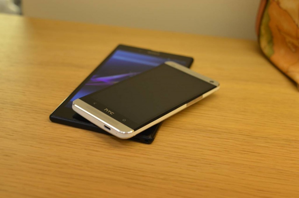 Sony Xperia Z Ultra vs. HTC One (Bild: HDBlog)