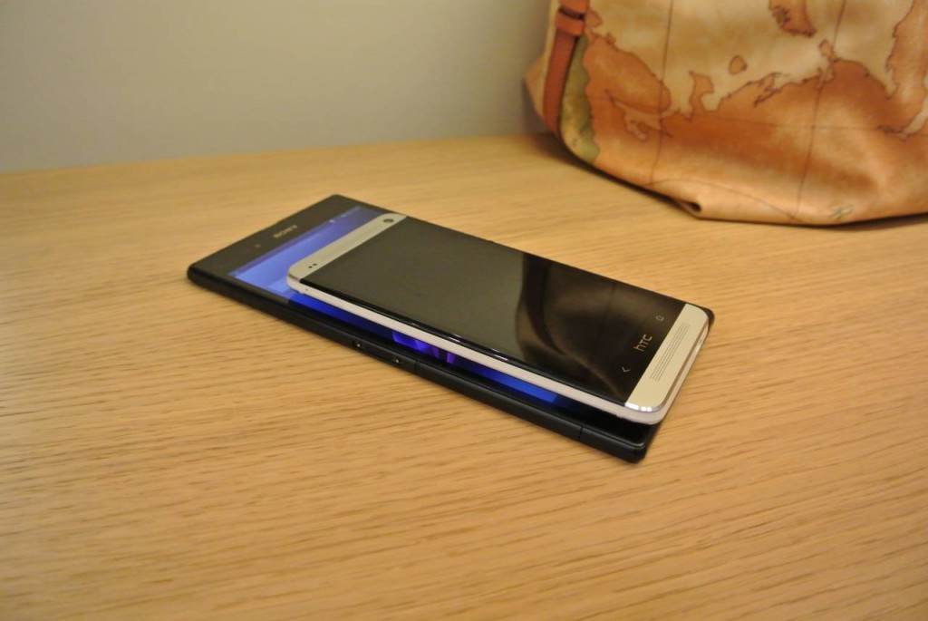 Sony Xperia Z Ultra vs. HTC One (Bild: HDBlog)