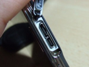 Samsung Galaxy S5 USB-Anschlüsse (Bild: N-Droid.de)
