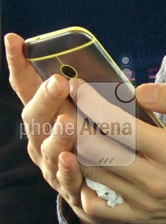 HTC One mini 2 (Bild: phonearena)