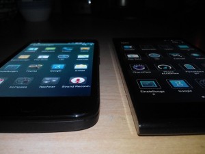 Allview Viper S und X1 Xtreme Display Seitenwinkel (Bild: N-Droid.de)