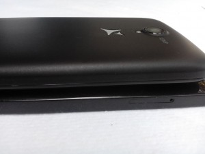 Allview Viper S und X1 Xtreme linke Seite (Bild: N-Droid.de)
