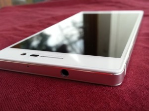Huawei Ascend P7 Audio-Steckplatz (Bild: N-Droid.de)