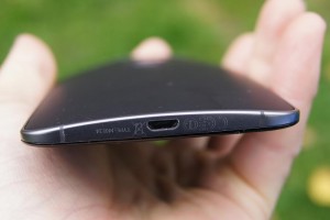 moto-x-2-oberseite_1000